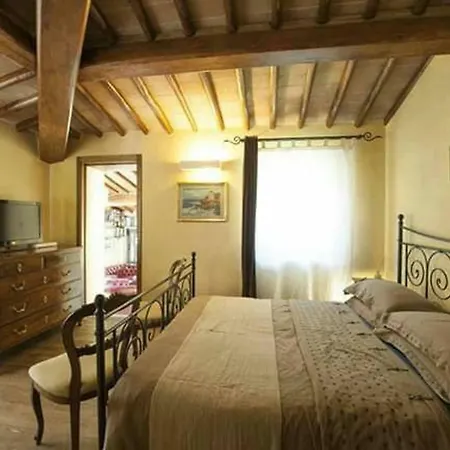 Gabriella Chianti Toscana * Chiocchio